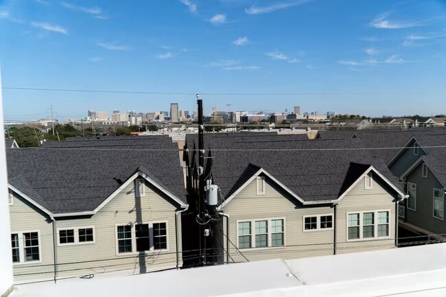 property at 2105 Engelmohr St