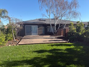 34 Chickasaw Ct in Corte Madera, CA - Foto de edificio - Building Photo