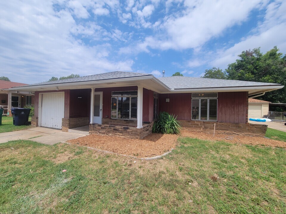 4209 NW 17th St in Oklahoma City, OK - Building Photo