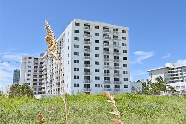 401 Ocean Dr, Unit 903 in Miami Beach, FL - Foto de edificio