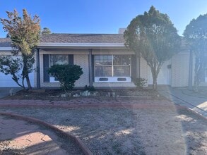 10524 Candlewood Ave in El Paso, TX - Building Photo - Building Photo