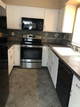 2004 Spencer St in Omaha, NE - Building Photo - Building Photo