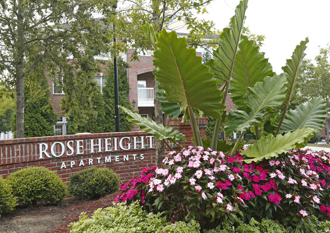 Rose Heights Apartments photo'