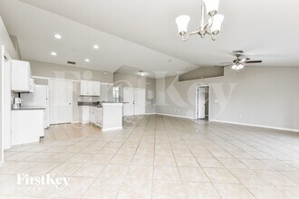 1700 El Dorado Blvd N in Cape Coral, FL - Building Photo - Building Photo