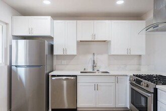 136 5th Ave in Chula Vista, CA - Building Photo - Building Photo