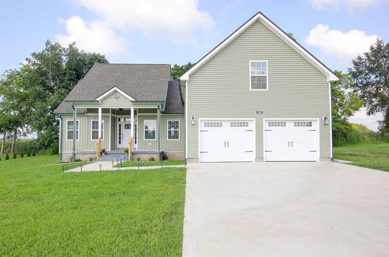 133 Riverbend Dr in Elkton, KY - Building Photo