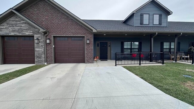 3810 High Pointe Dr in Newburgh, IN - Building Photo - Building Photo