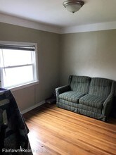 800 S Vine St in Urbana, IL - Building Photo - Building Photo