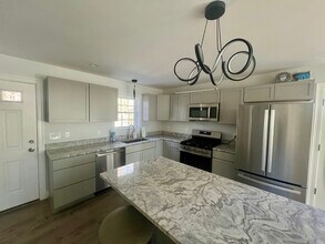 652 Goodwins Mills Rd in Biddeford, ME - Building Photo - Building Photo