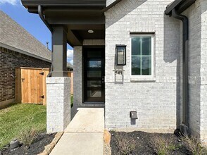 541 Sand Branch Dr in Conroe, TX - Building Photo - Building Photo
