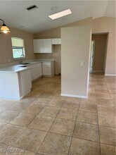 825 SW 37th Terrace in Cape Coral, FL - Building Photo - Building Photo