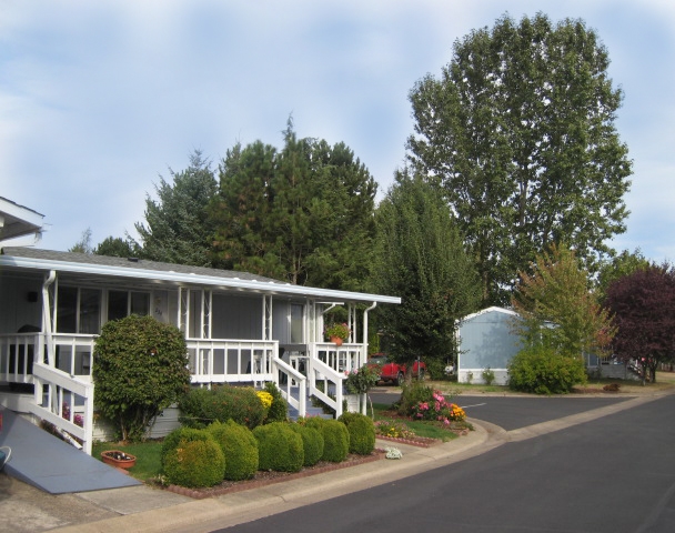 Columbus Greens in Albany, OR - Foto de edificio