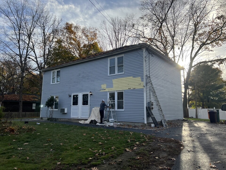 119 Spruce St in North Attleboro, MA - Building Photo