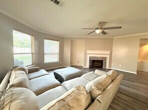 19202 Poplar Trails Ln in Tomball, TX - Building Photo - Building Photo