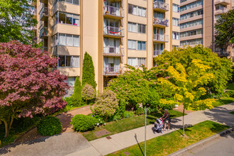 Park West in Vancouver, BC - Building Photo - Building Photo