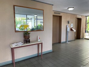 1054 Green in Honolulu, HI - Foto de edificio - Building Photo