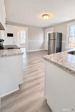 30 Cottage St in Bristol, CT - Building Photo - Building Photo