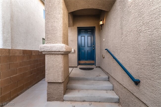 10667 Mann St in Las Vegas, NV - Building Photo - Building Photo