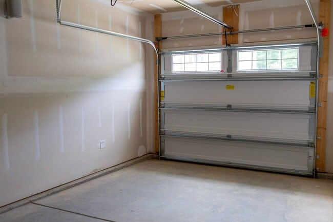 property at 400 White Oak Ridge Dr