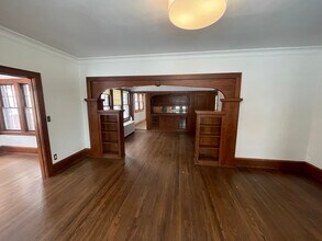 1560 Lincoln Ave, Unit 1 in St. Paul, MN - Foto de edificio - Building Photo