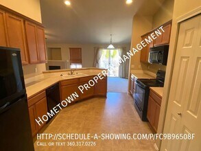 2406 Pleasanton Ct SE in Lacey, WA - Building Photo - Building Photo