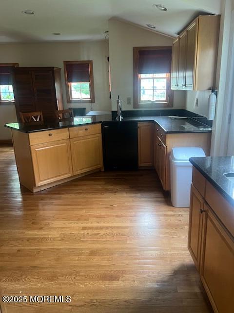 8 Roseld Ct in Deal, NJ - Building Photo - Building Photo