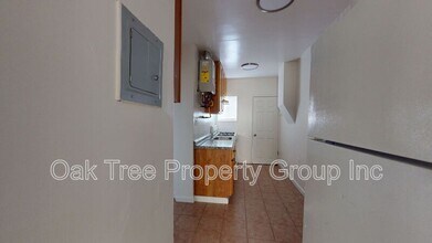 2646 64th Ave in Oakland, CA - Building Photo - Building Photo