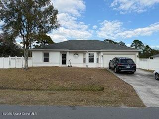 1979 Warton Ave SE in Palm Bay, FL - Building Photo - Building Photo