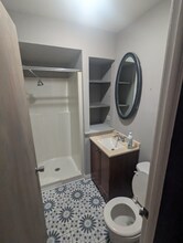 8049 W Eastwood Ave in Norridge, IL - Foto de edificio - Building Photo