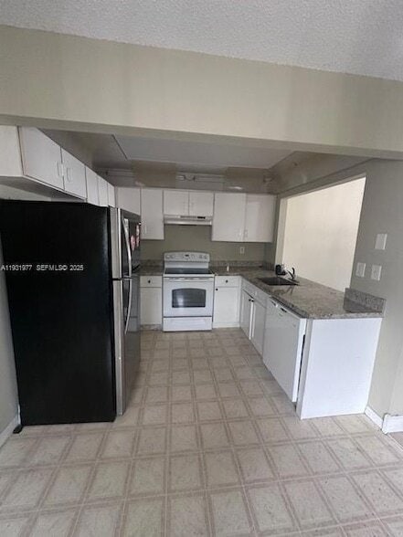 471 NE 210th Cir Terrace, Unit 20414 in Miami, FL - Building Photo - Building Photo