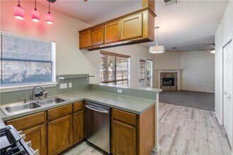 105 Bluejay Cove in Hutto, TX - Building Photo - Building Photo
