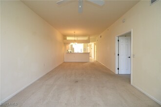 6810 Beach Resort Dr in Naples, FL - Building Photo - Building Photo