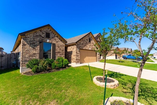 7952 Gato Ln in Round Rock, TX - Building Photo - Building Photo