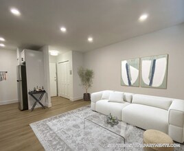 741 E 6th St, Unit 1 in Boston, MA - Building Photo - Building Photo