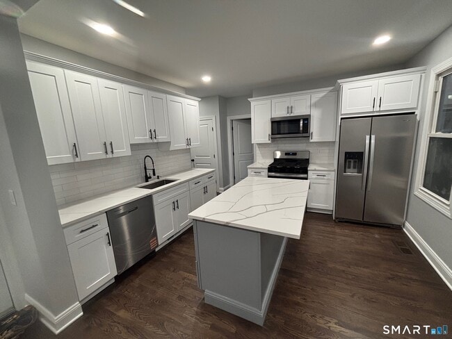 property at 9 Clark St