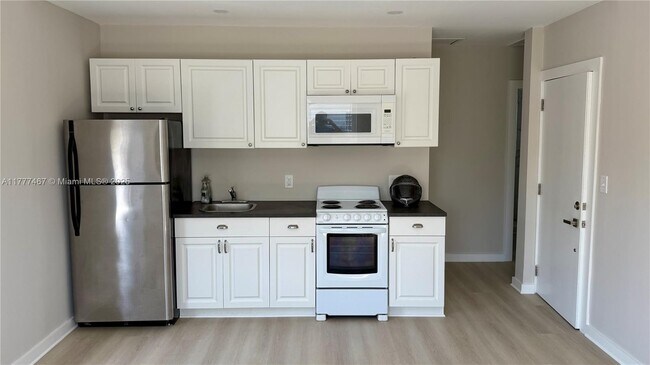 property at 534 SW 6th Ct