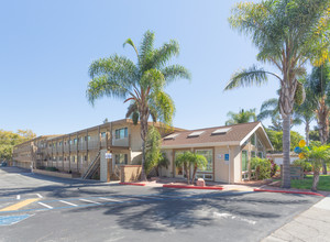 The Arbors at Mountain View Apartments in Mountain View, CA - Building Photo - Building Photo