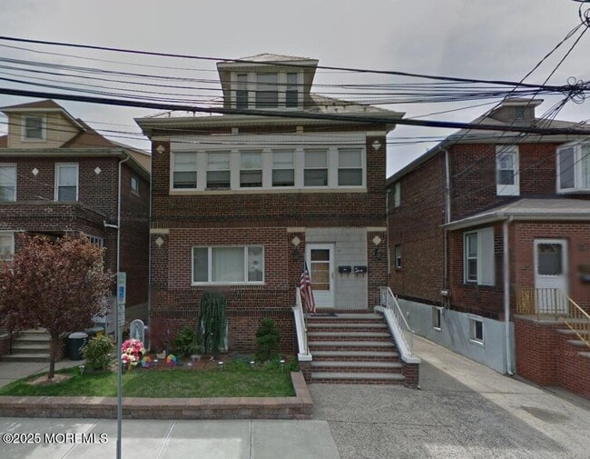 property at 408 Morningside Ave