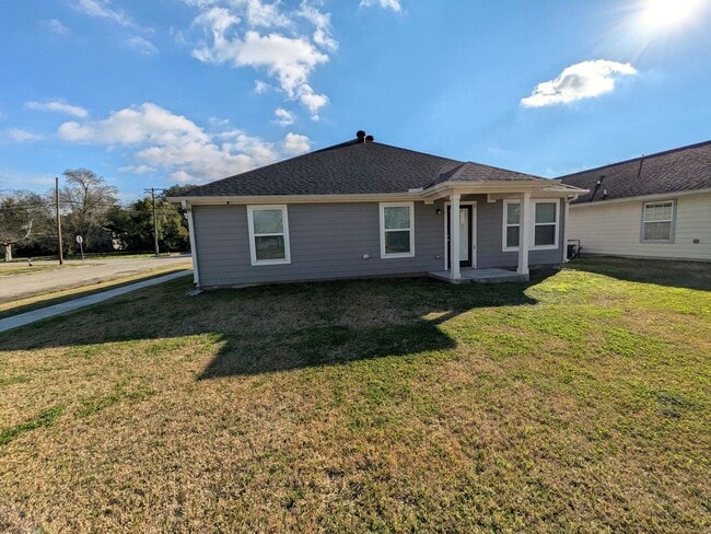 610 Craig St in Beaumont, TX - Building Photo - Building Photo