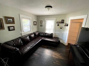 830 S Fern St in Wichita, KS - Building Photo - Building Photo