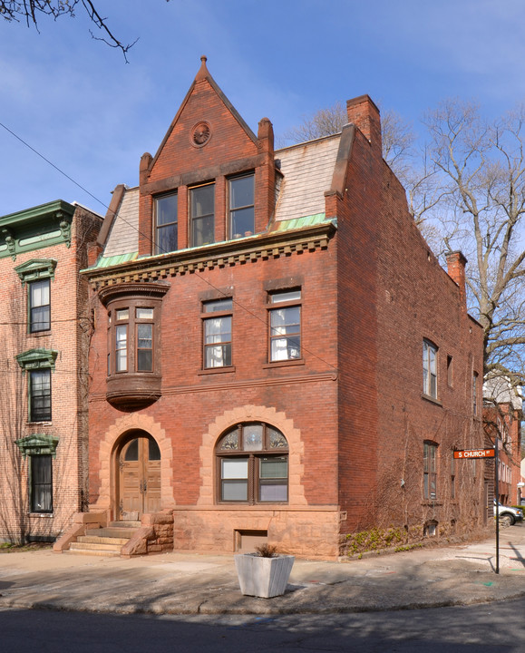 11 S Church St in Schenectady, NY - Building Photo