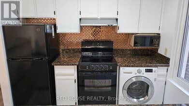 37 Connaught Ave in Toronto, ON - Building Photo - Building Photo