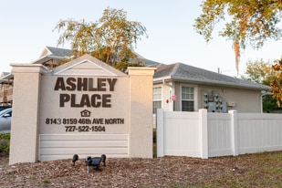 8147 46th Ave N in St. Petersburg, FL - Building Photo