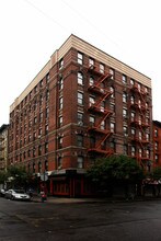 259-261 Broome St in New York, NY - Foto de edificio - Building Photo