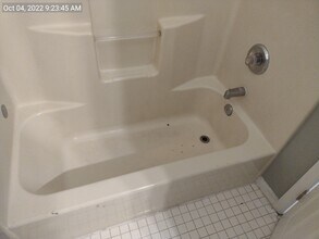 4028 Belle Grove Rd, Unit B in Baltimore, MD - Building Photo - Building Photo