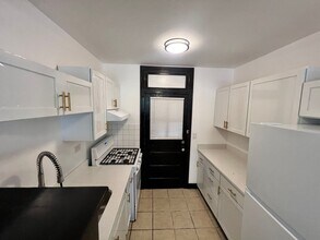 5601 S Campbell Ave in Chicago, IL - Building Photo - Building Photo