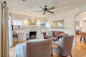 1568 Mariposa Ave in Palo Alto, CA - Building Photo - Building Photo