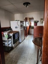 925 Somerville St, Unit A in Manchester, NH - Building Photo - Building Photo