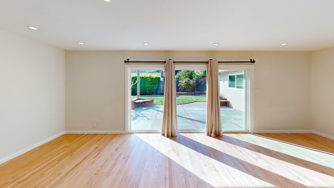 property at 207 Knight Dr