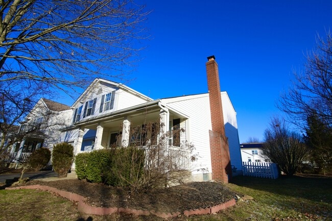 4400 Greensbury Dr in New Albany, OH - Building Photo - Building Photo